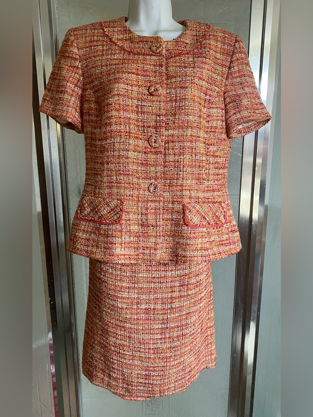 Anne Klein Women’s Orange Tweed Skirt Set
Size 10